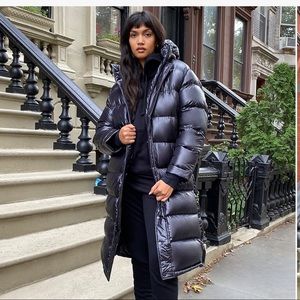 ARTZIA SUPER PUFF HIGH GLOSS LONG PERFECT CONDITION